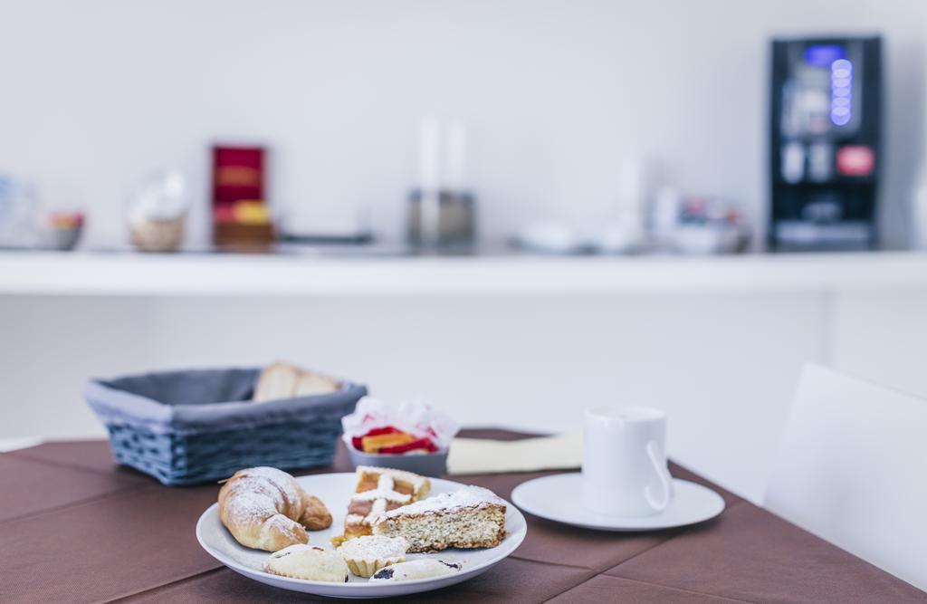 La Postale Bed & Breakfast San Salvo Ngoại thất bức ảnh